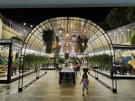 SM AURA: Mall Guide to Food Hall, Cinema, Skypark and Office .